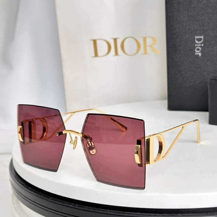 Picture of Dior Sunglasses _SKUfw77709420fw